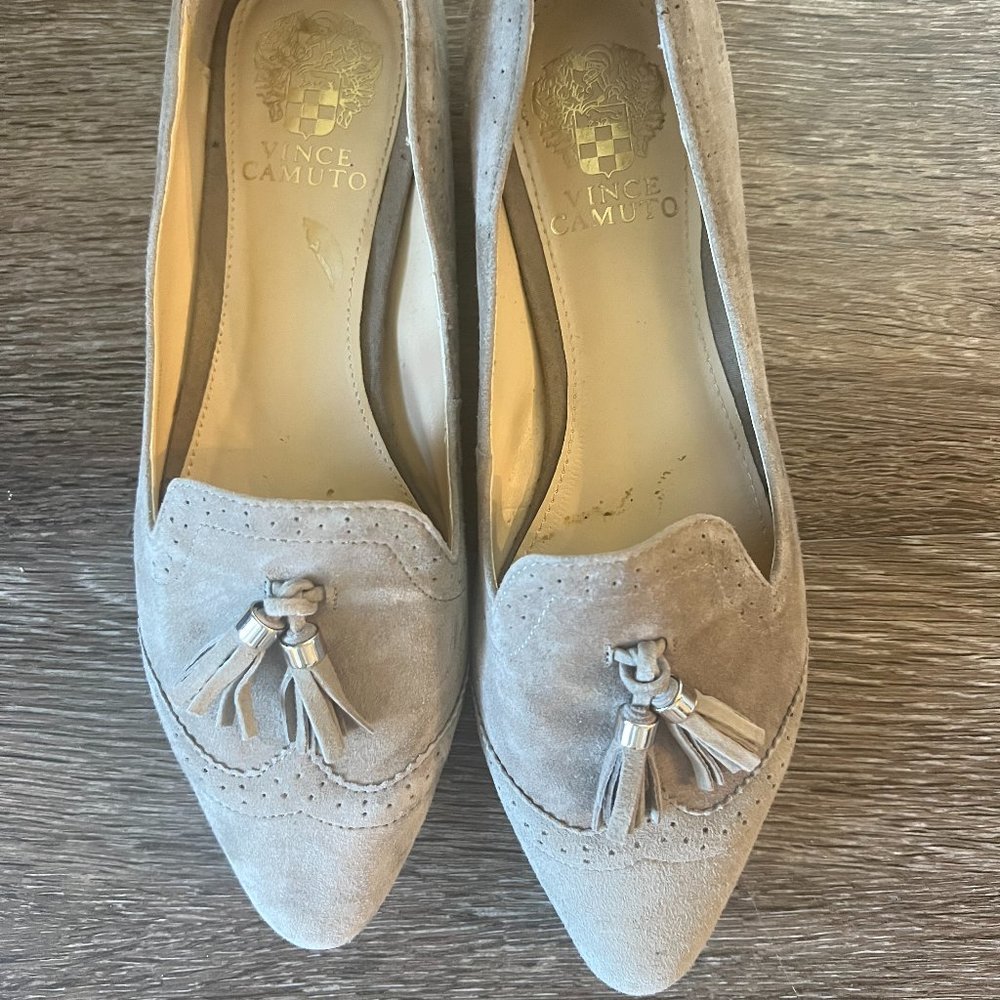 Vince Camuto Elegant Flats with Tassels